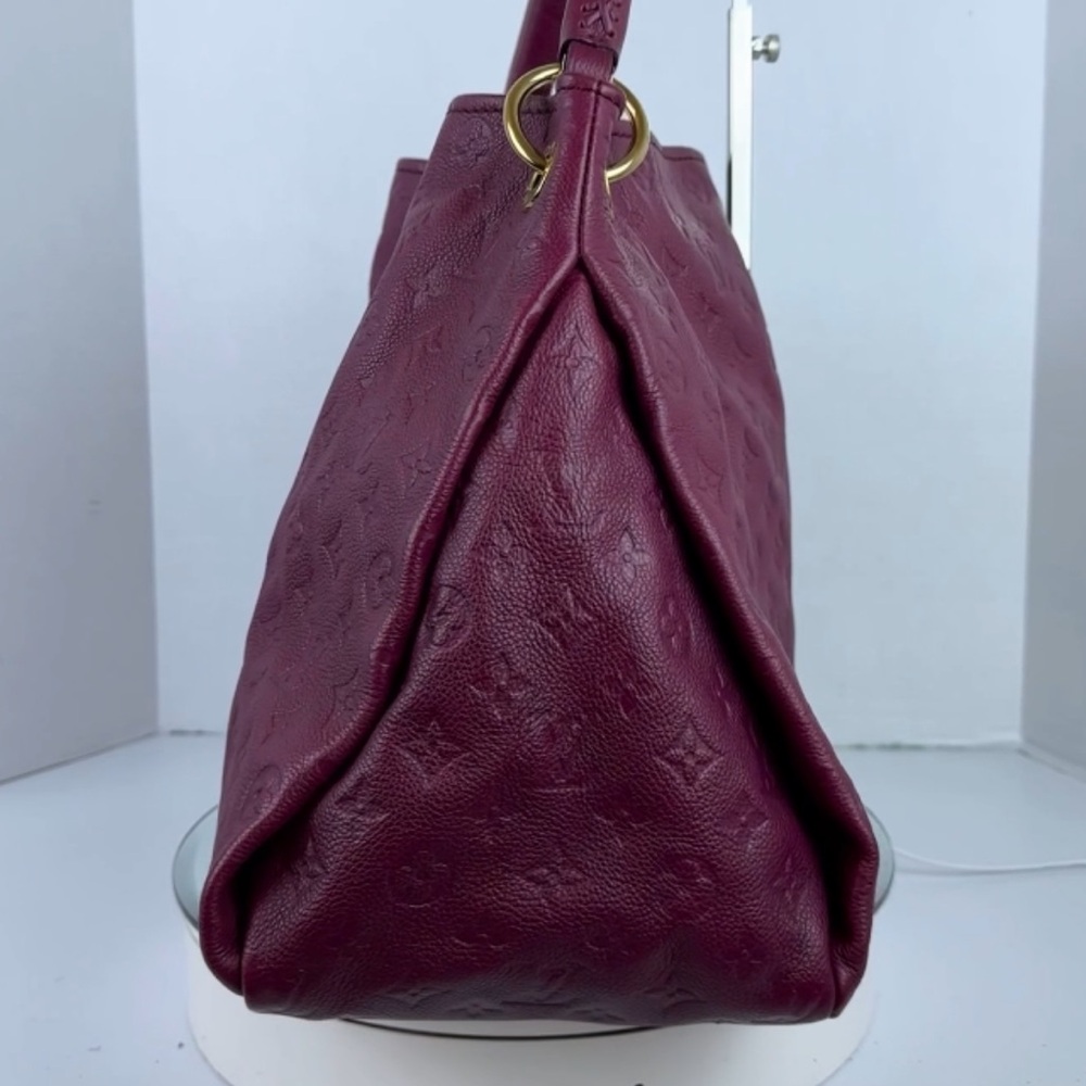 Louis Vuitton Artsy MM Monogram Empreinte Shoulder Bag - Picture 5 of 13